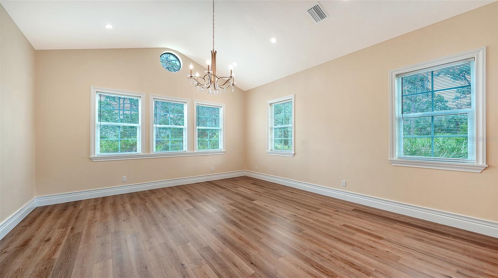 OAKS - Residential