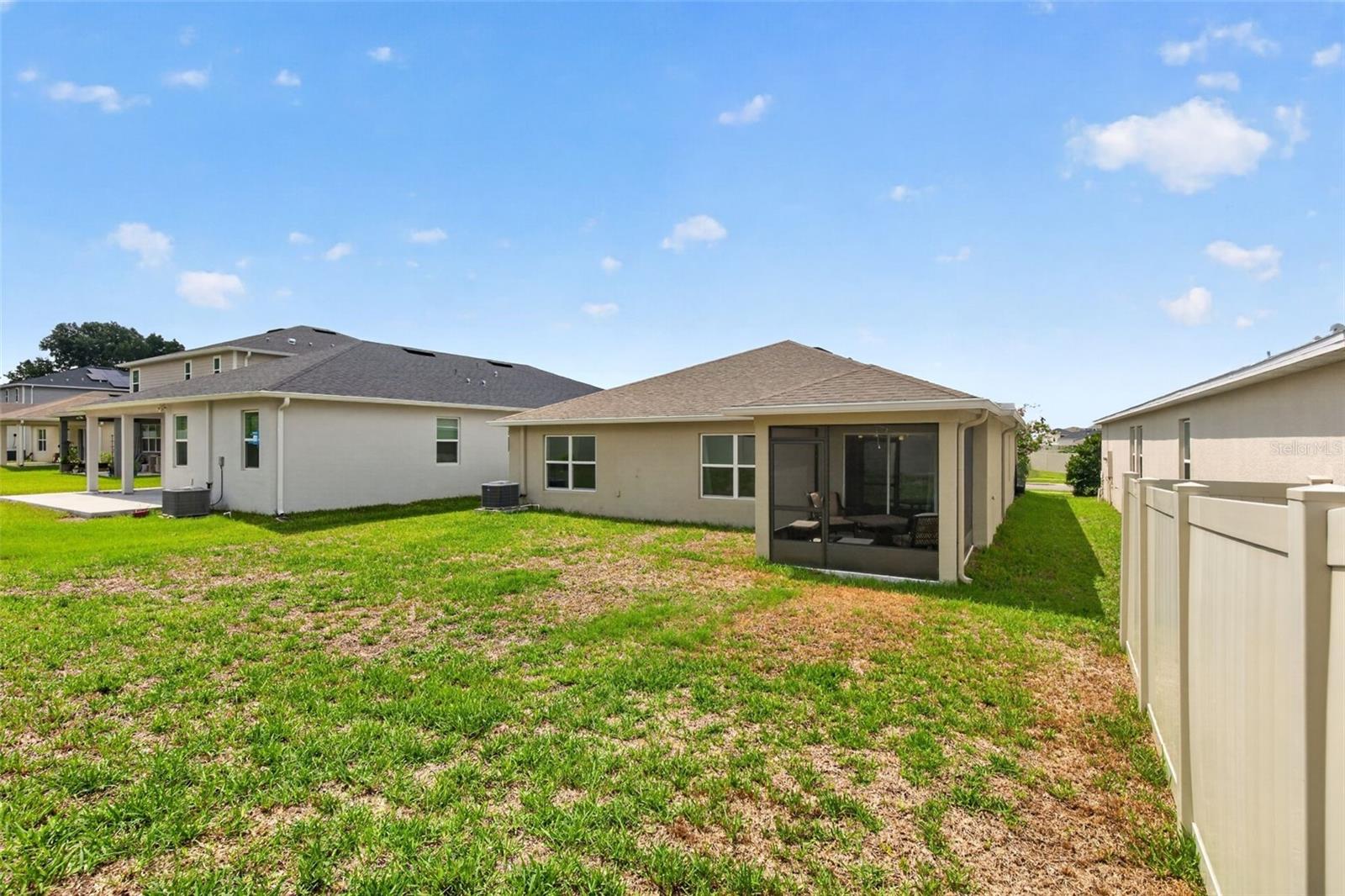 WILLIAMS POINTE - Residential