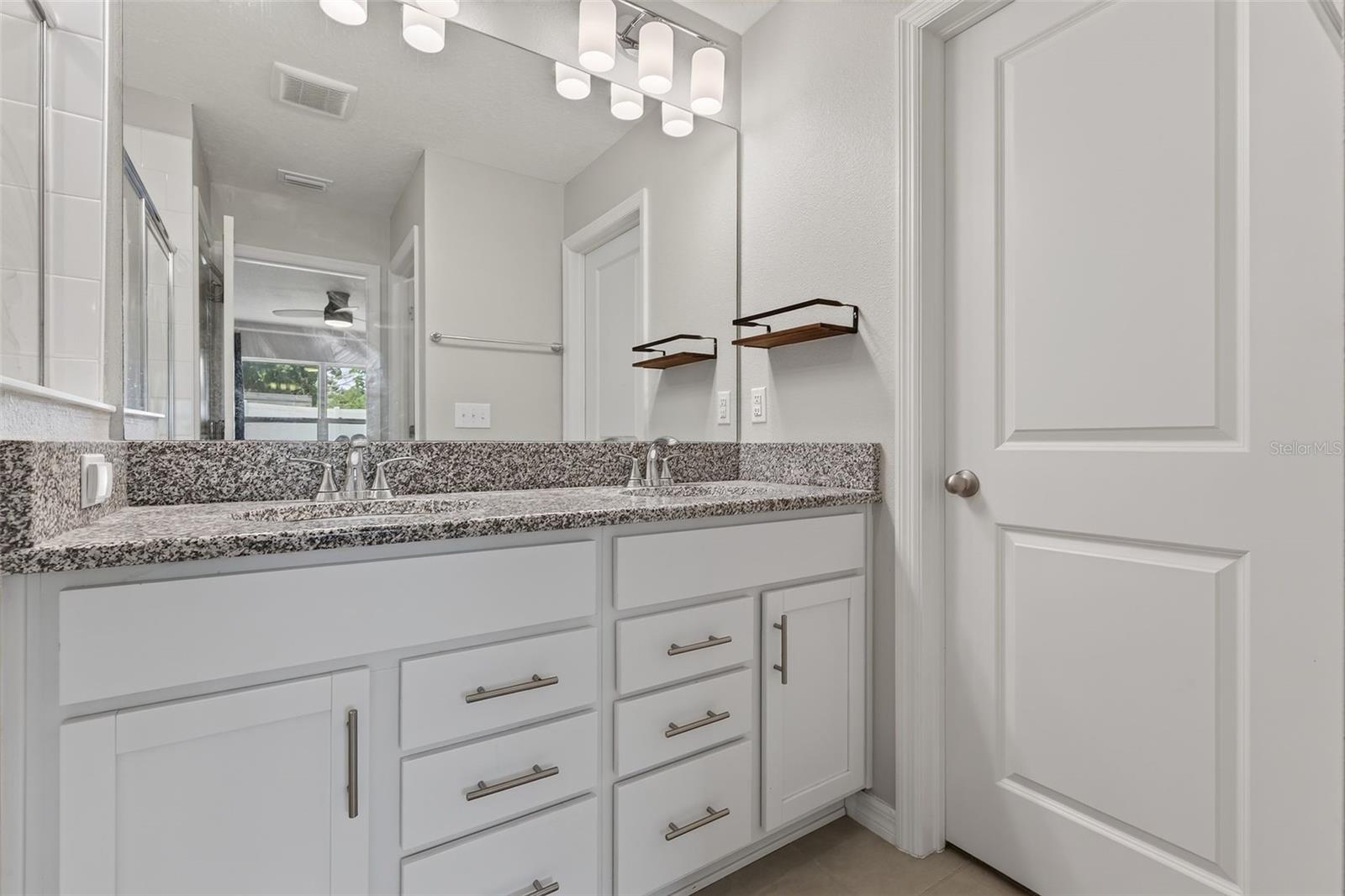 WILLIAMS POINTE - Residential