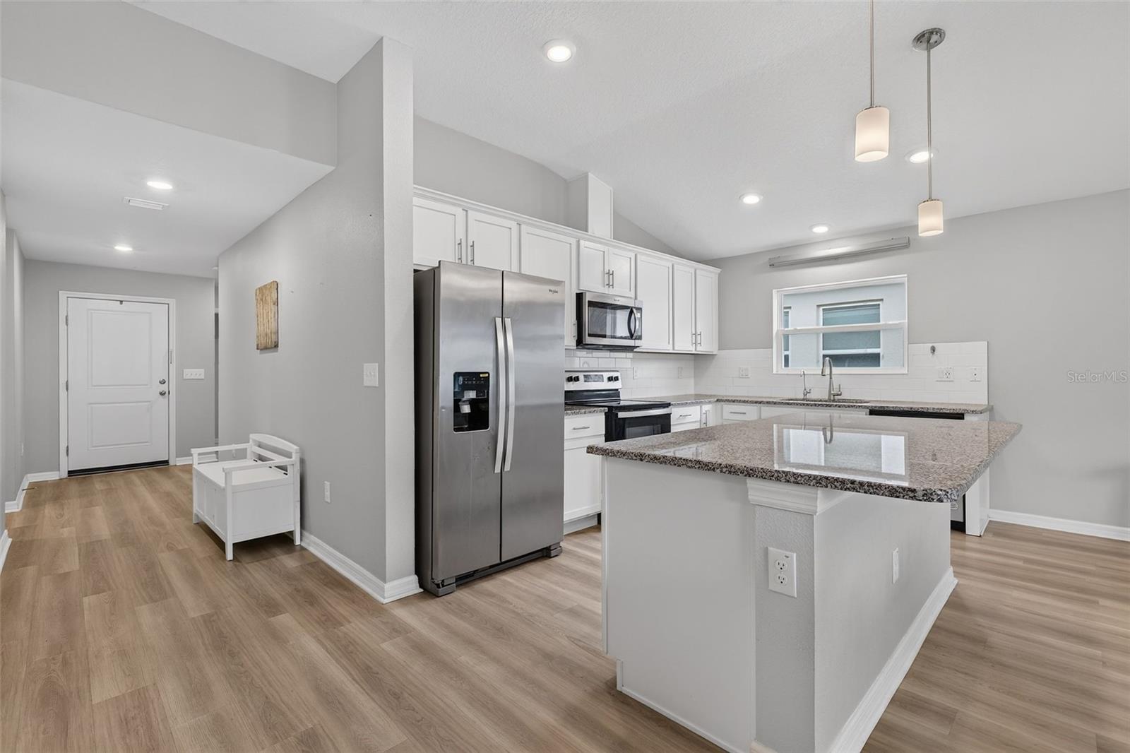 WILLIAMS POINTE - Residential