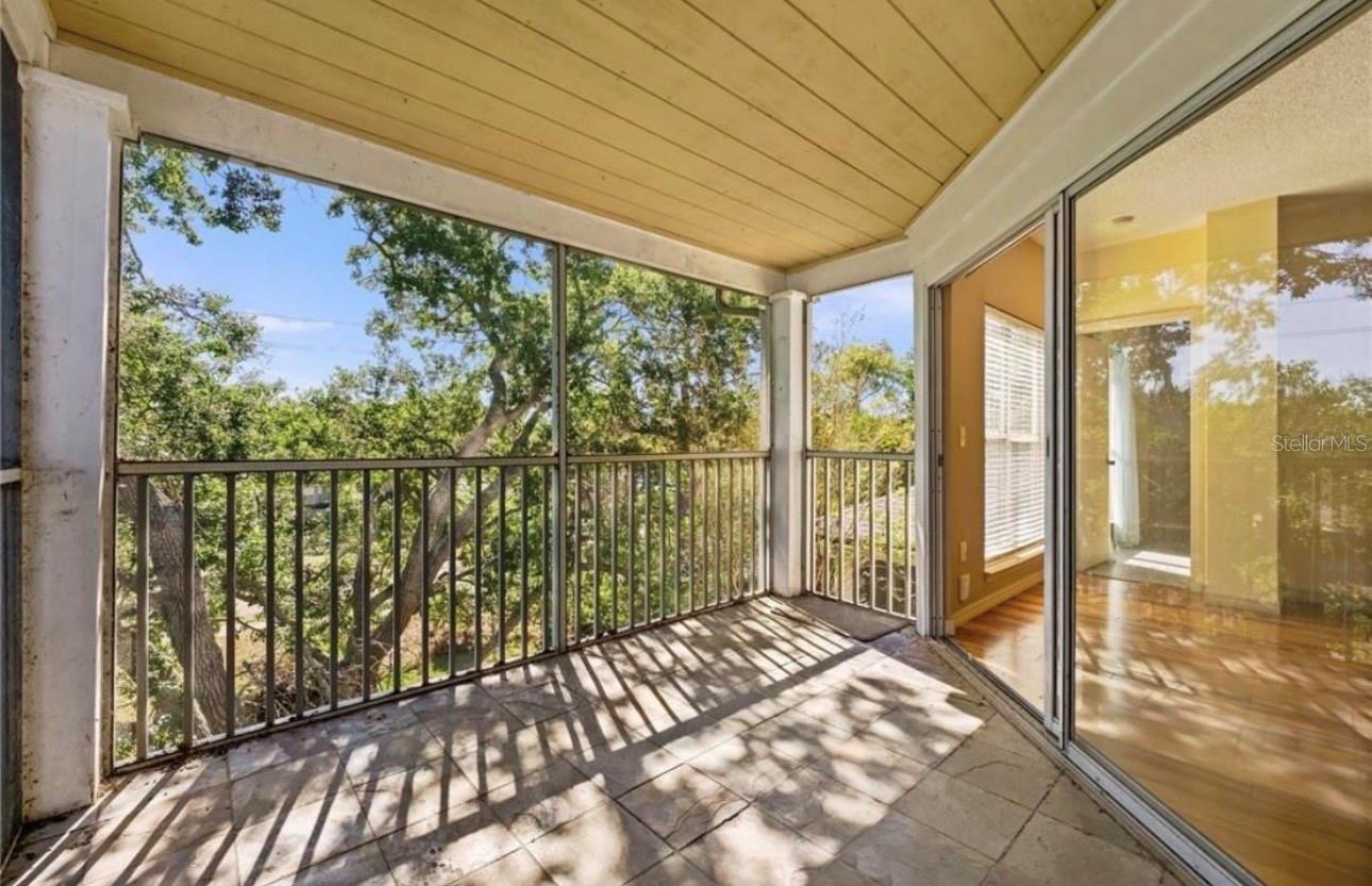THE LANDINGS OF TAMPA A CONDOM - Residential Lease