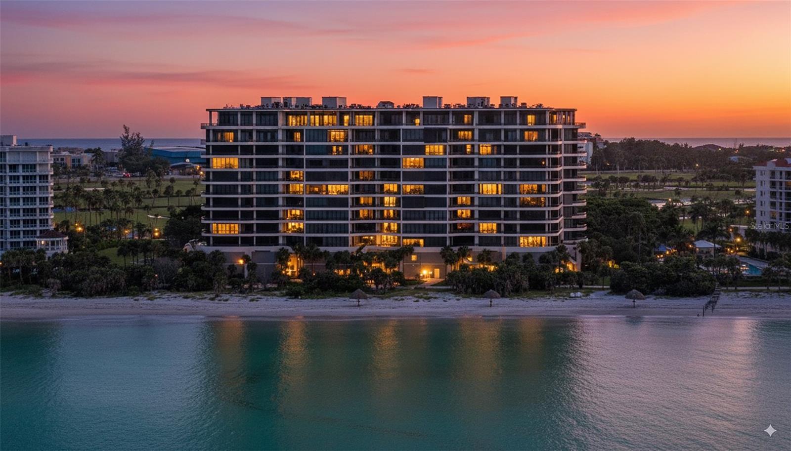 L AMBIANCE AT LONGBOAT KEY CLUB PH 02 - Residential