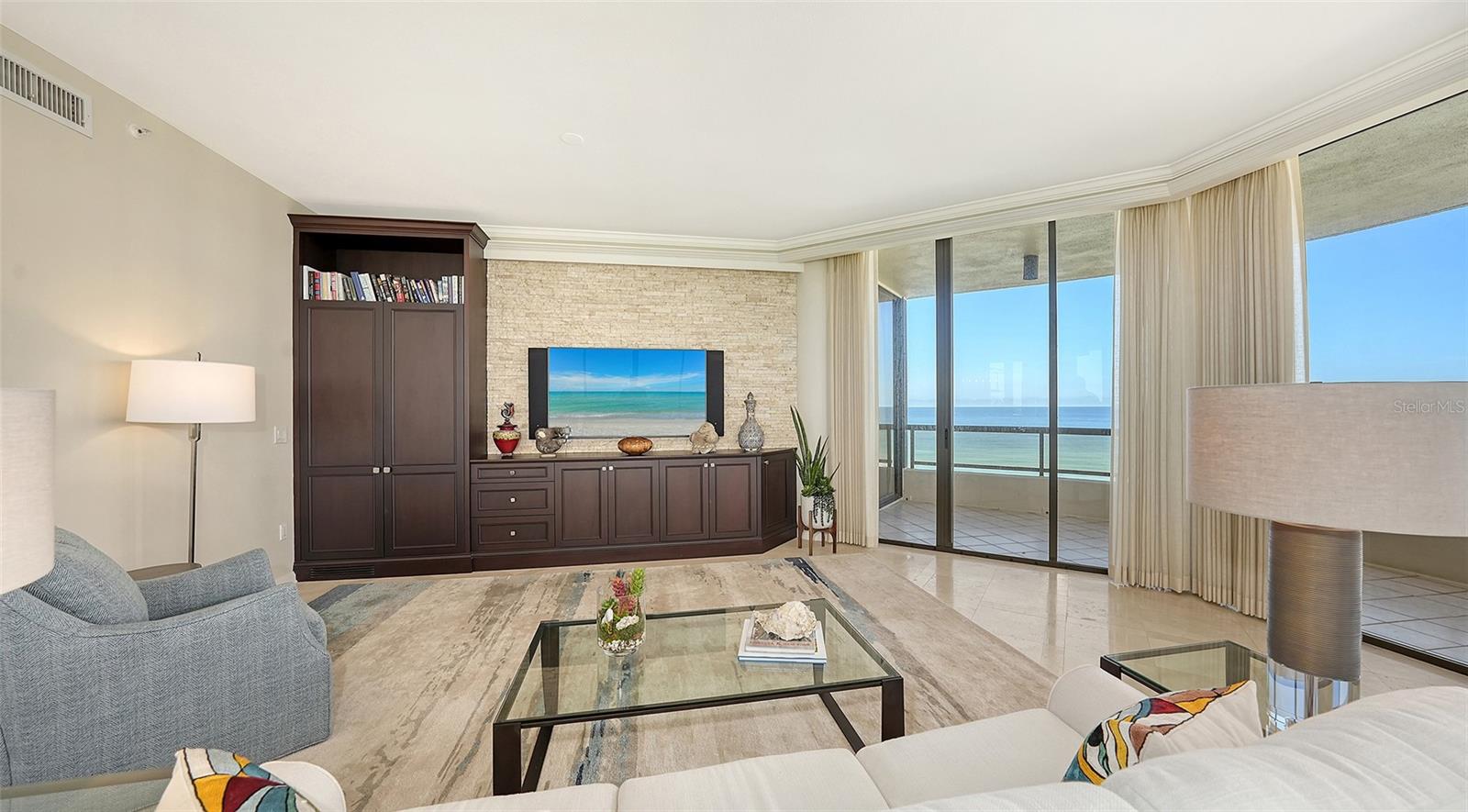 L AMBIANCE AT LONGBOAT KEY CLUB PH 02 - Residential