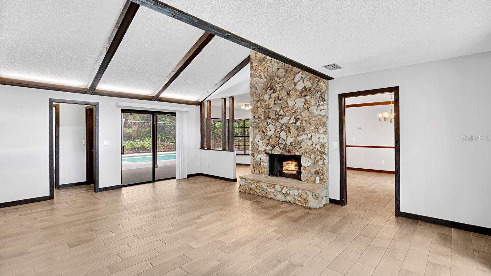 SWEETWATER OAKS SEC 08 - Residential