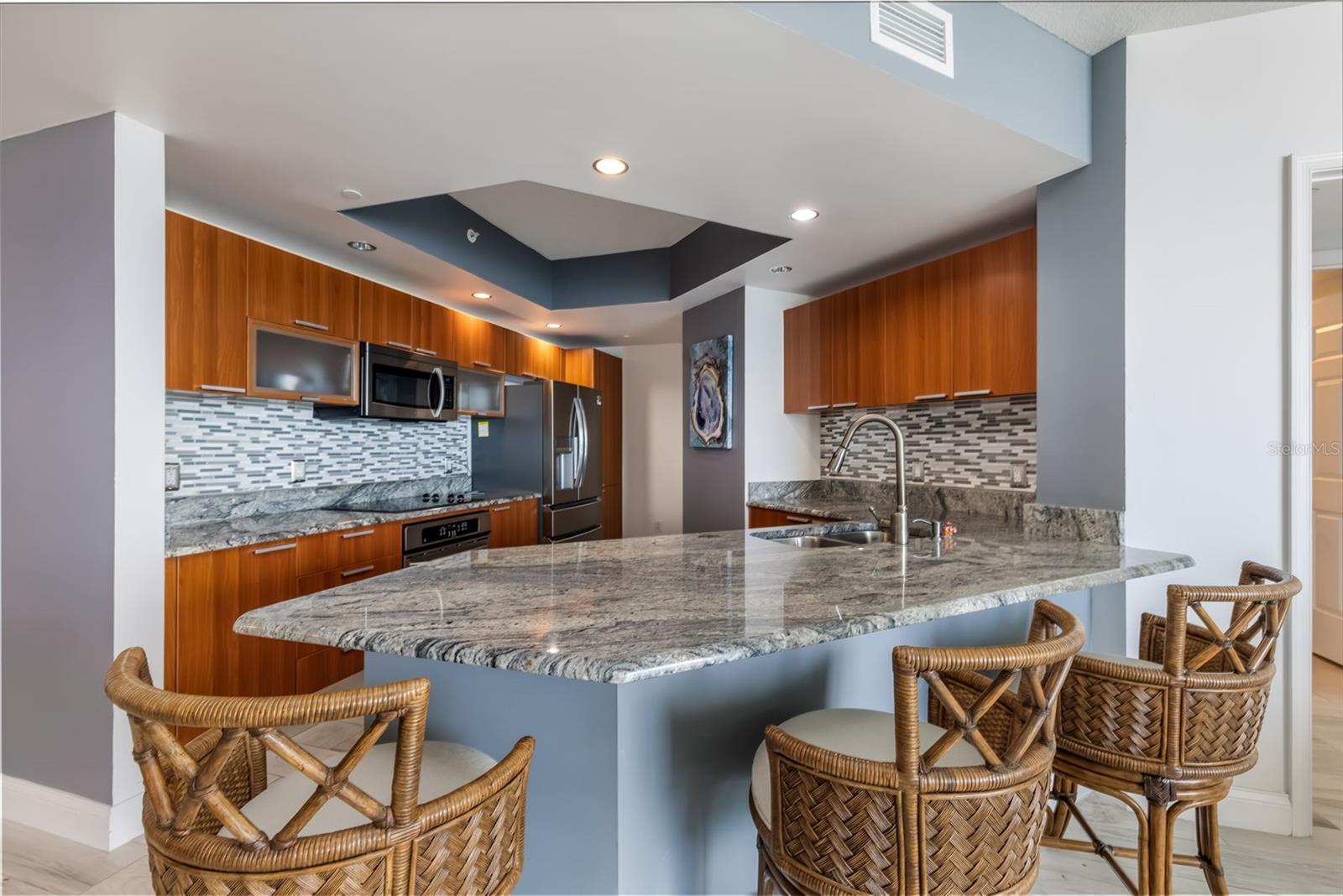 MARINA GRANDE/HALIFAX 01 - Residential