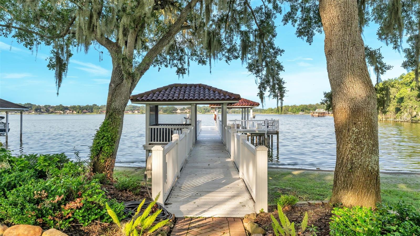 LAKE IN WOODS TR C - Residential