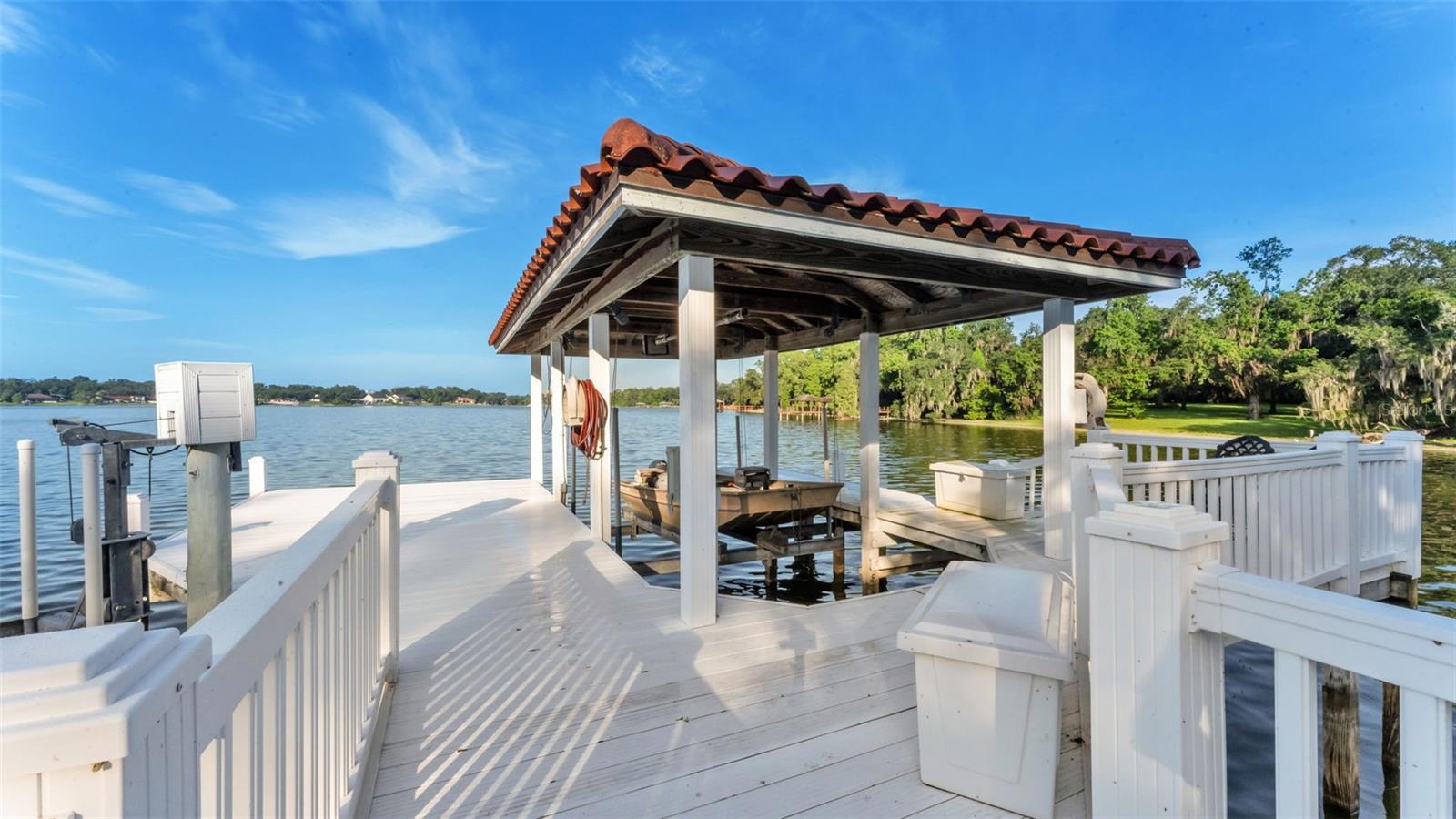 LAKE IN WOODS TR C - Residential