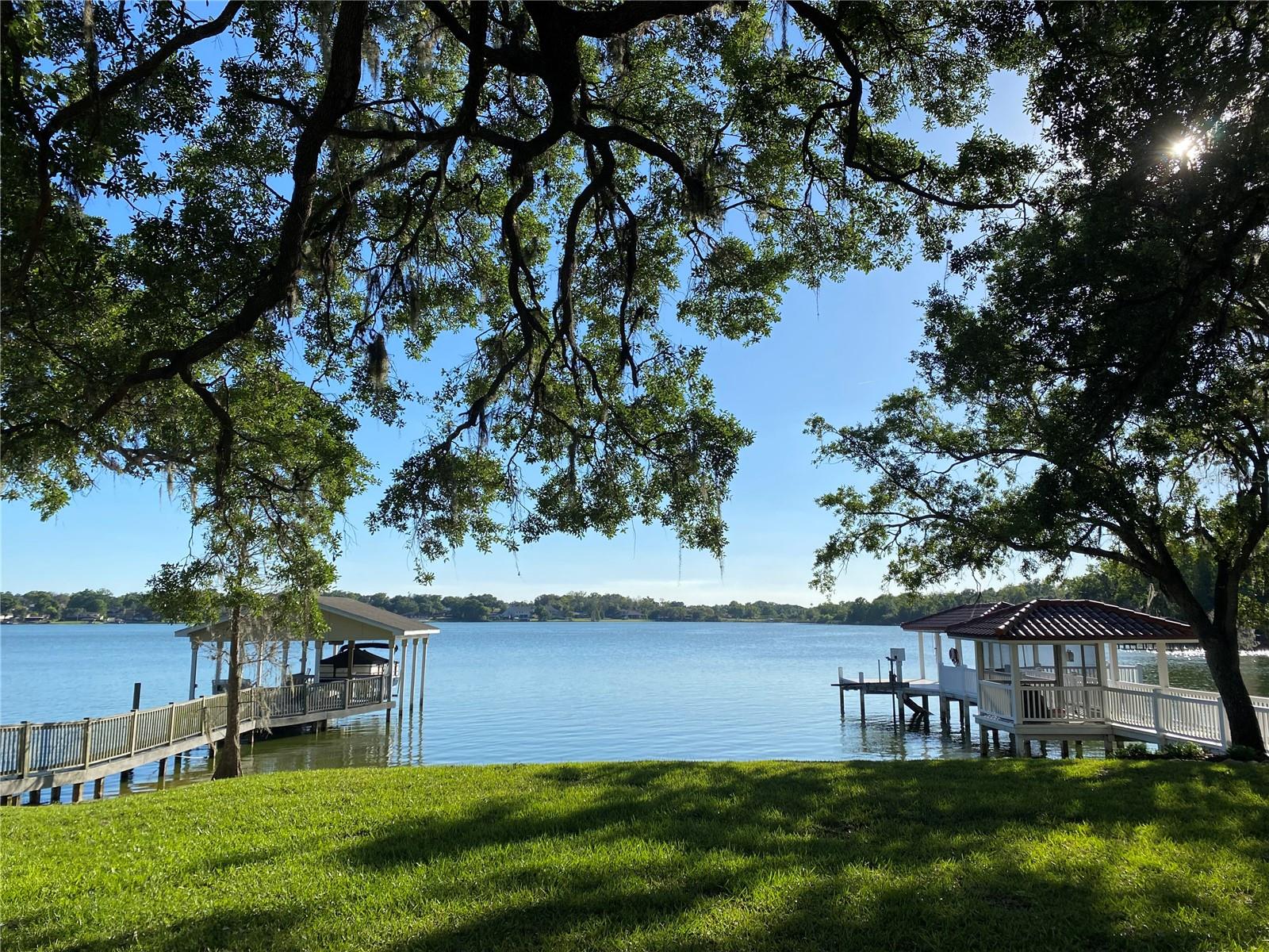 LAKE IN WOODS TR C - Residential