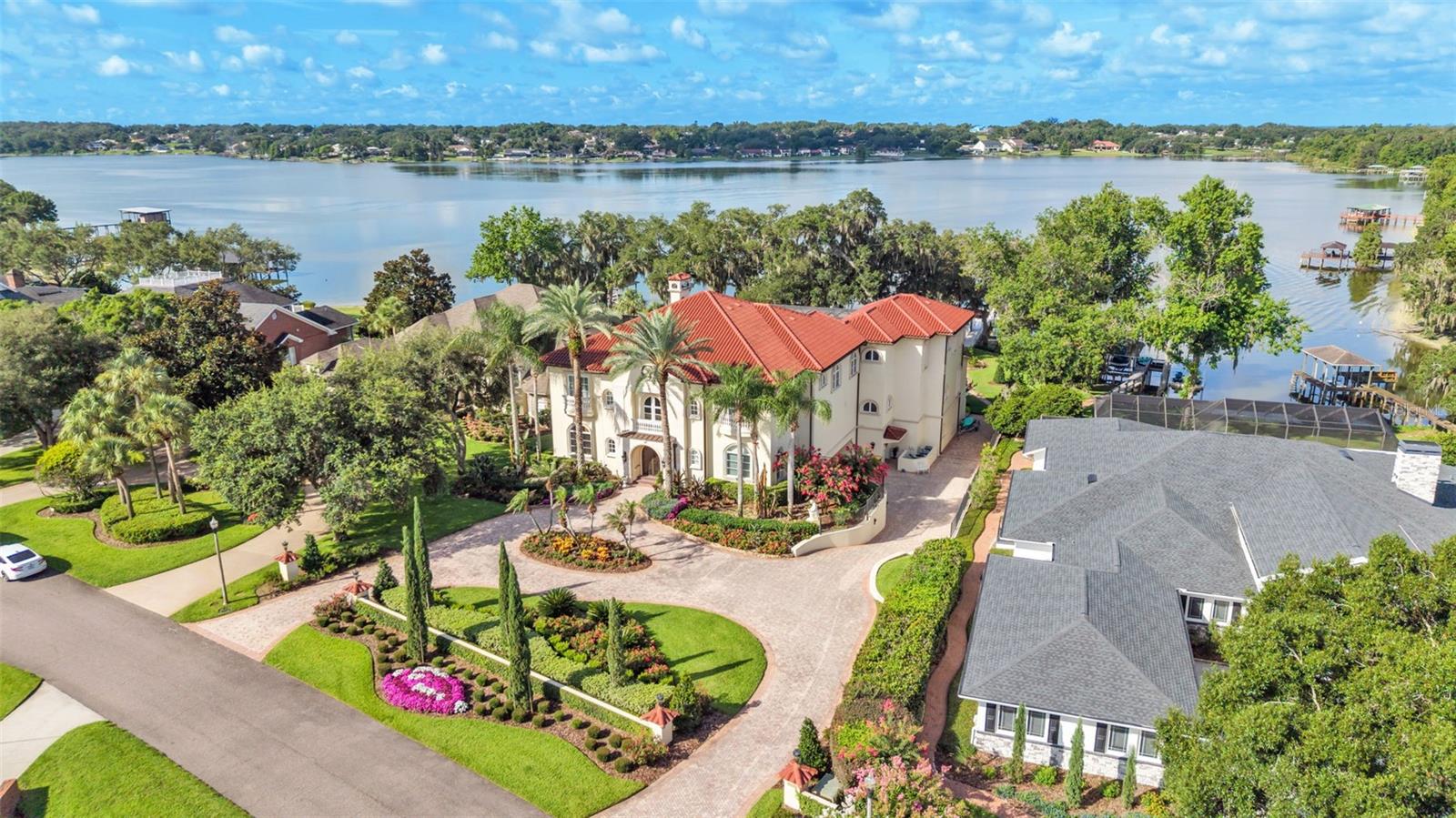 LAKE IN WOODS TR C - Residential