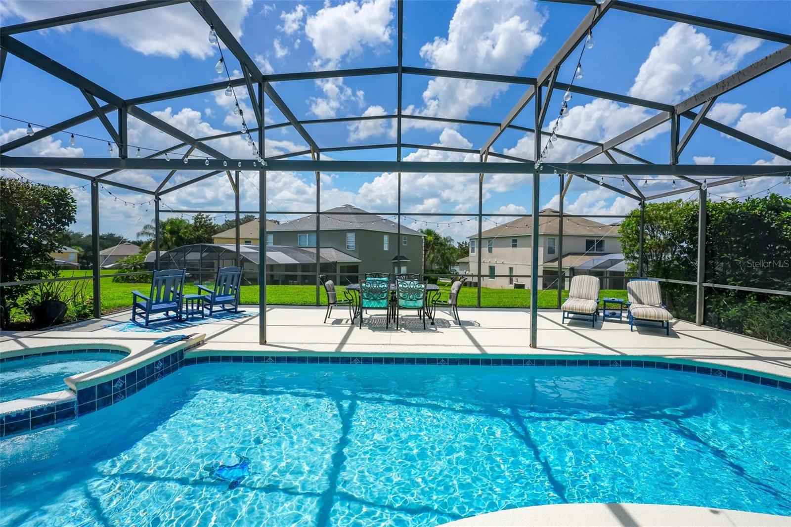 EMERALD ISLAND RESORT PH 5A - Residential