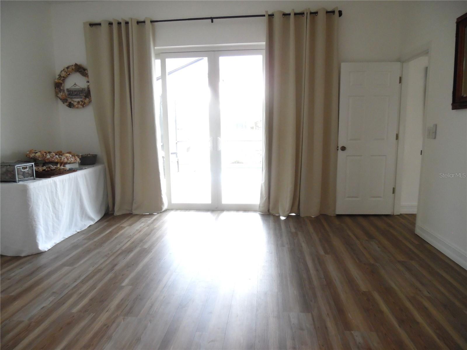 GLENBROOK SUB - Residential