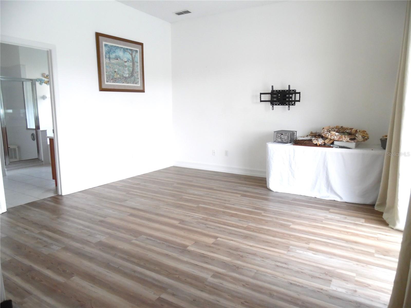 GLENBROOK SUB - Residential