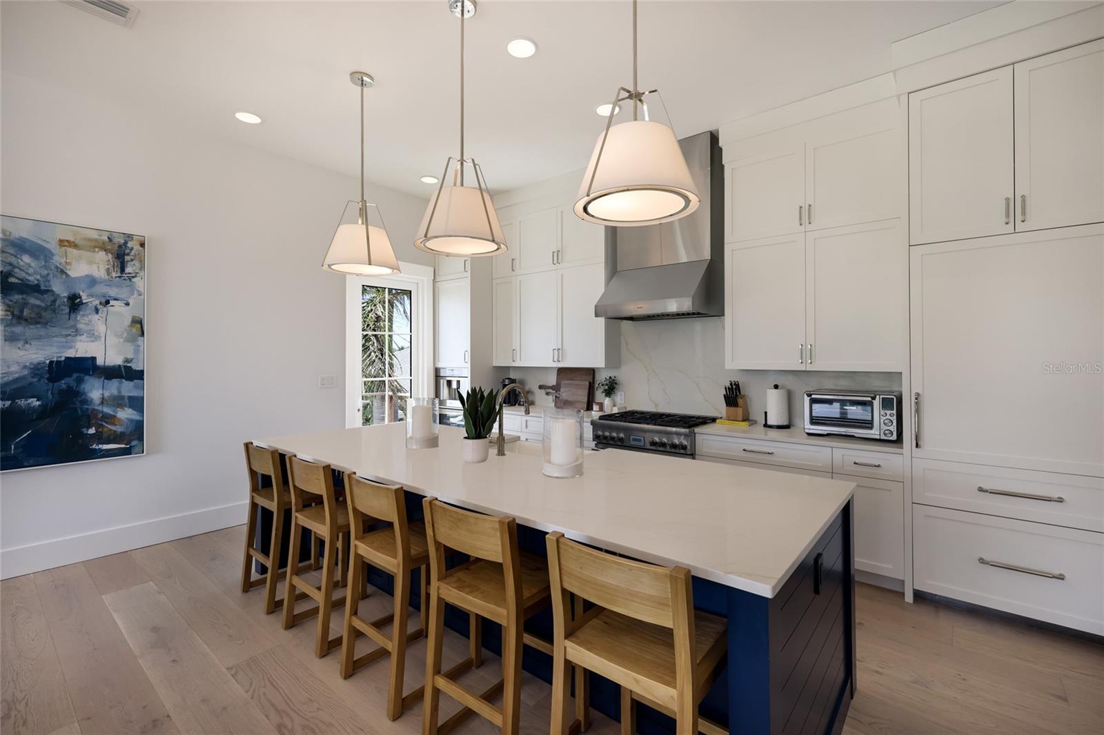 HOLMES BEACH 16TH UNIT - Residential