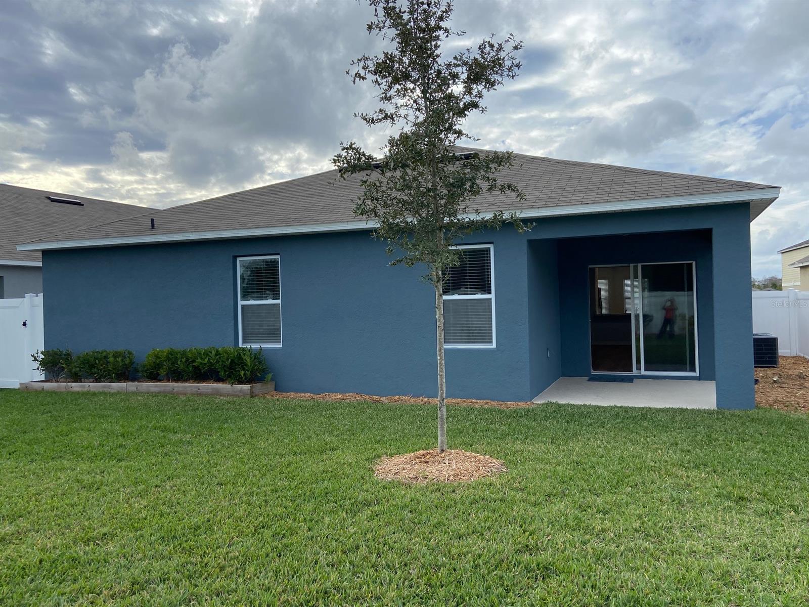 Coastal Woods Un B1 - Residential Lease