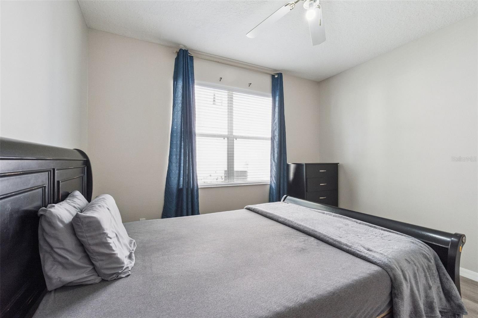 SOMERSET - Residential