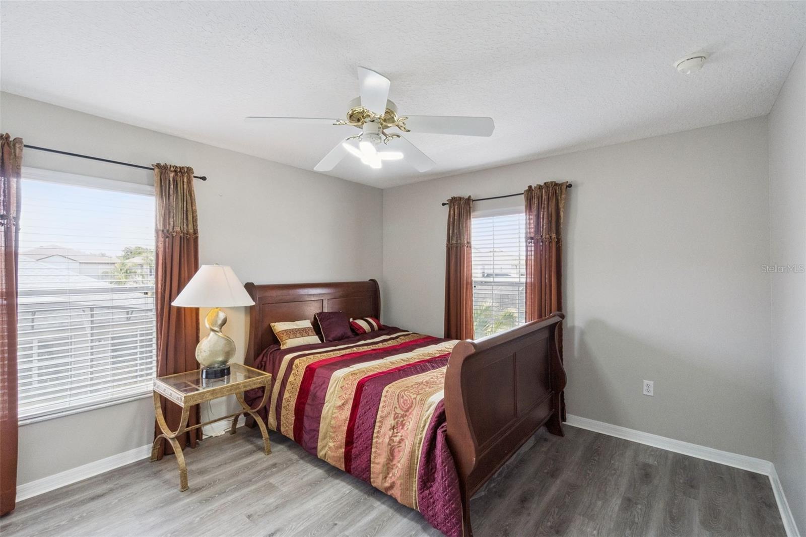 SOMERSET - Residential