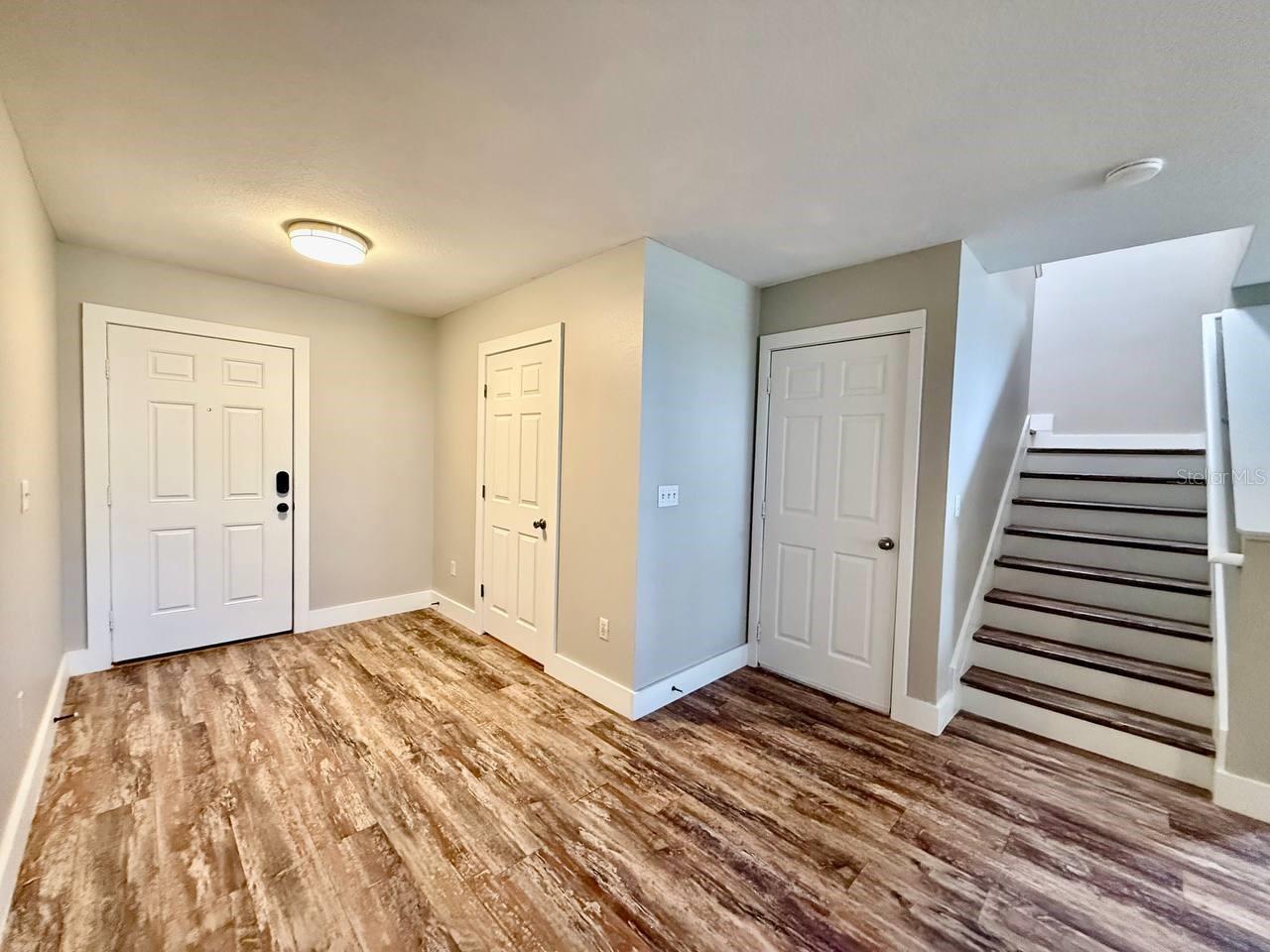 EDGEWATER AT LAKE BRANDON - Residential Lease