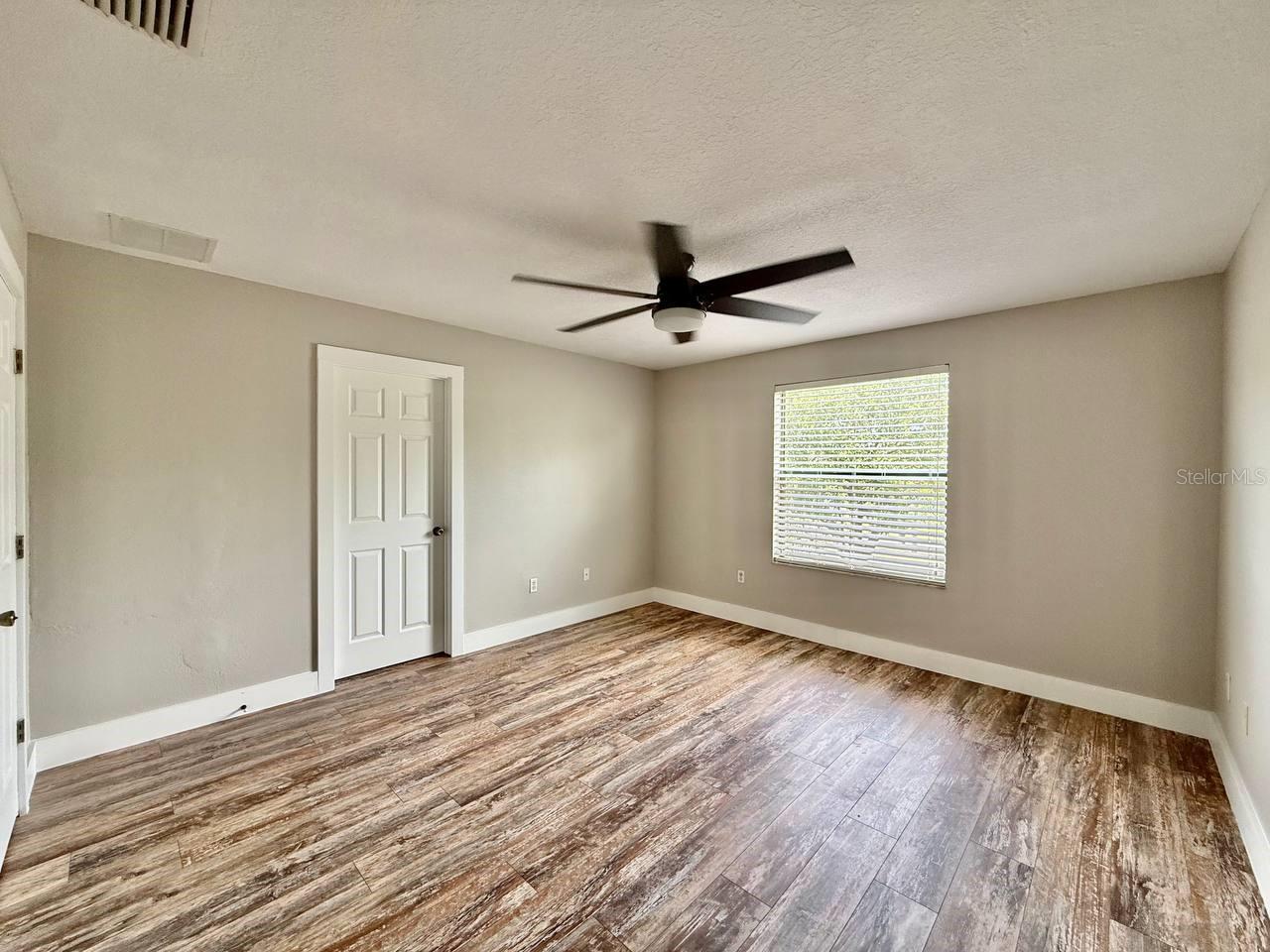 EDGEWATER AT LAKE BRANDON - Residential Lease