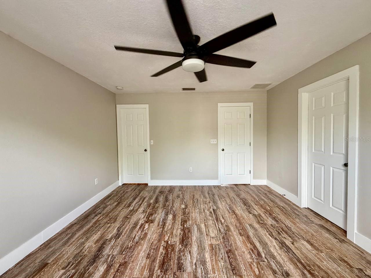 EDGEWATER AT LAKE BRANDON - Residential Lease