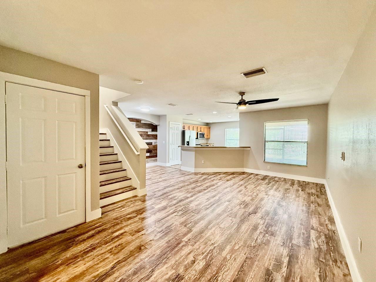 EDGEWATER AT LAKE BRANDON - Residential Lease