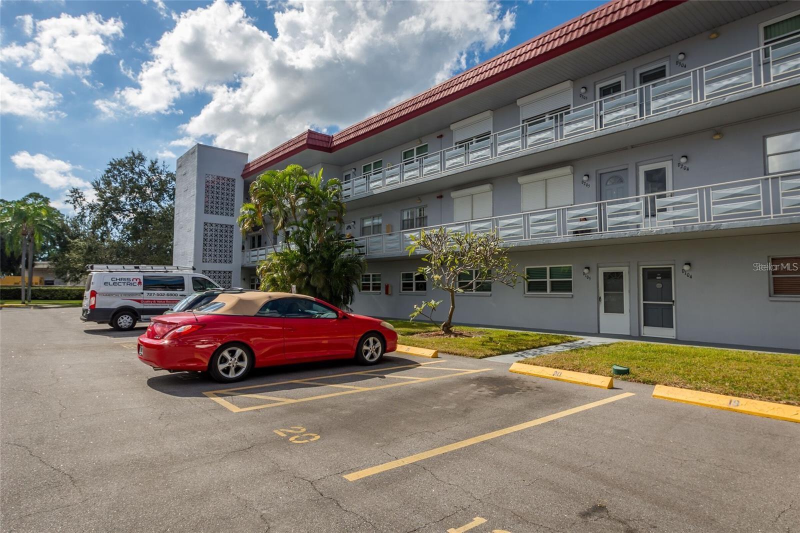 FIVE TOWNS OF ST PETE - Residential Lease