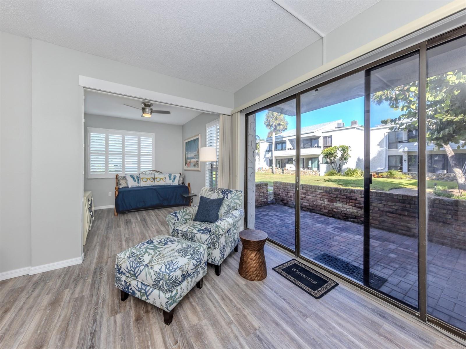 BAHIA VISTA GULF - Residential