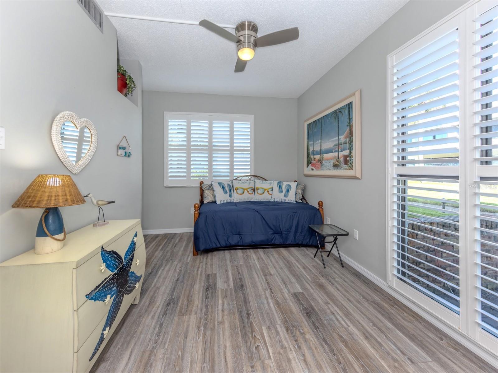 BAHIA VISTA GULF - Residential