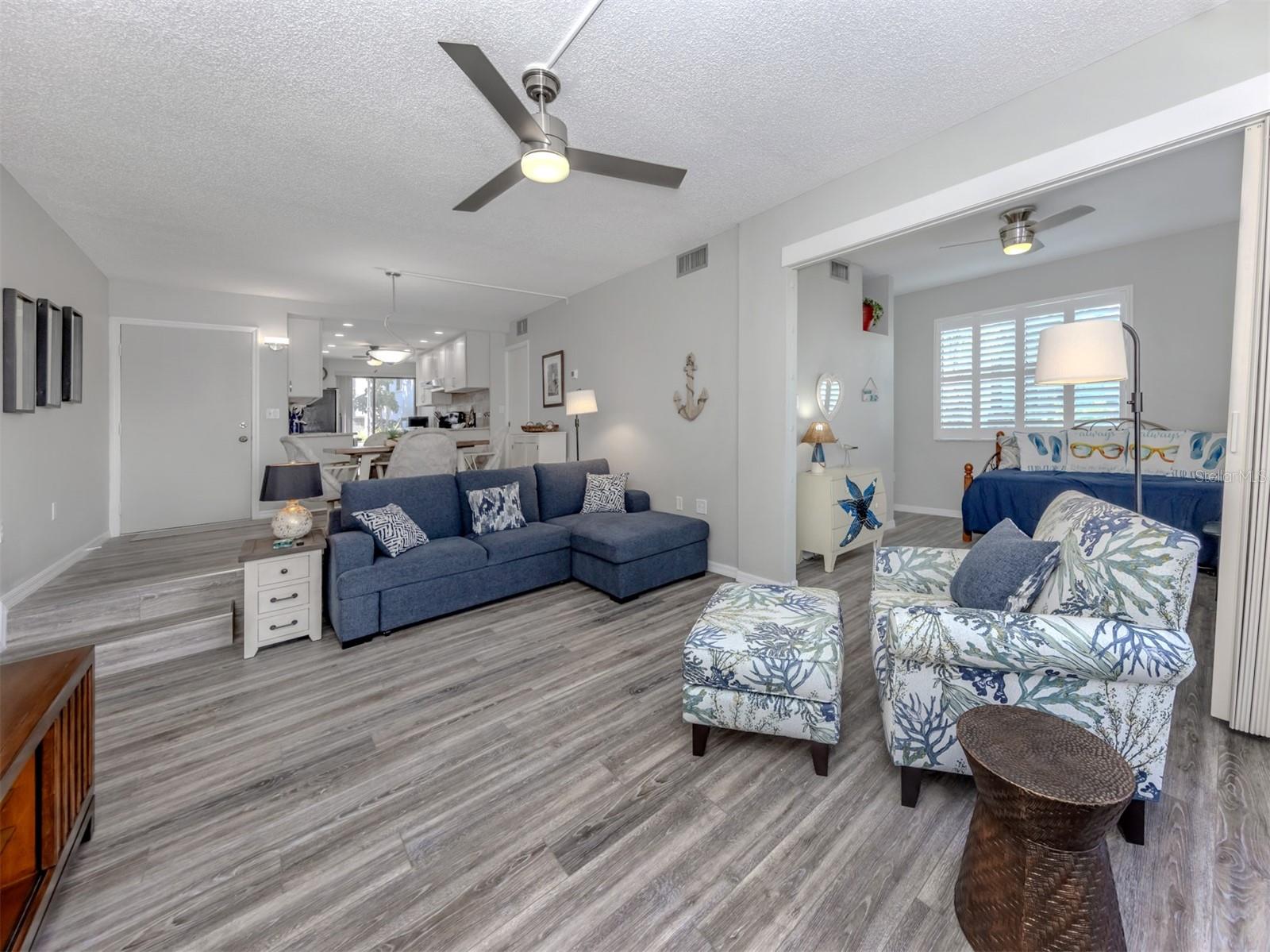 BAHIA VISTA GULF - Residential