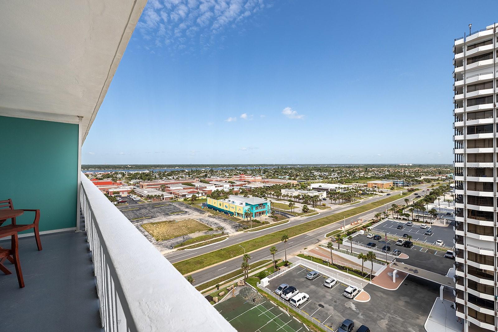 TOWERS - Residential