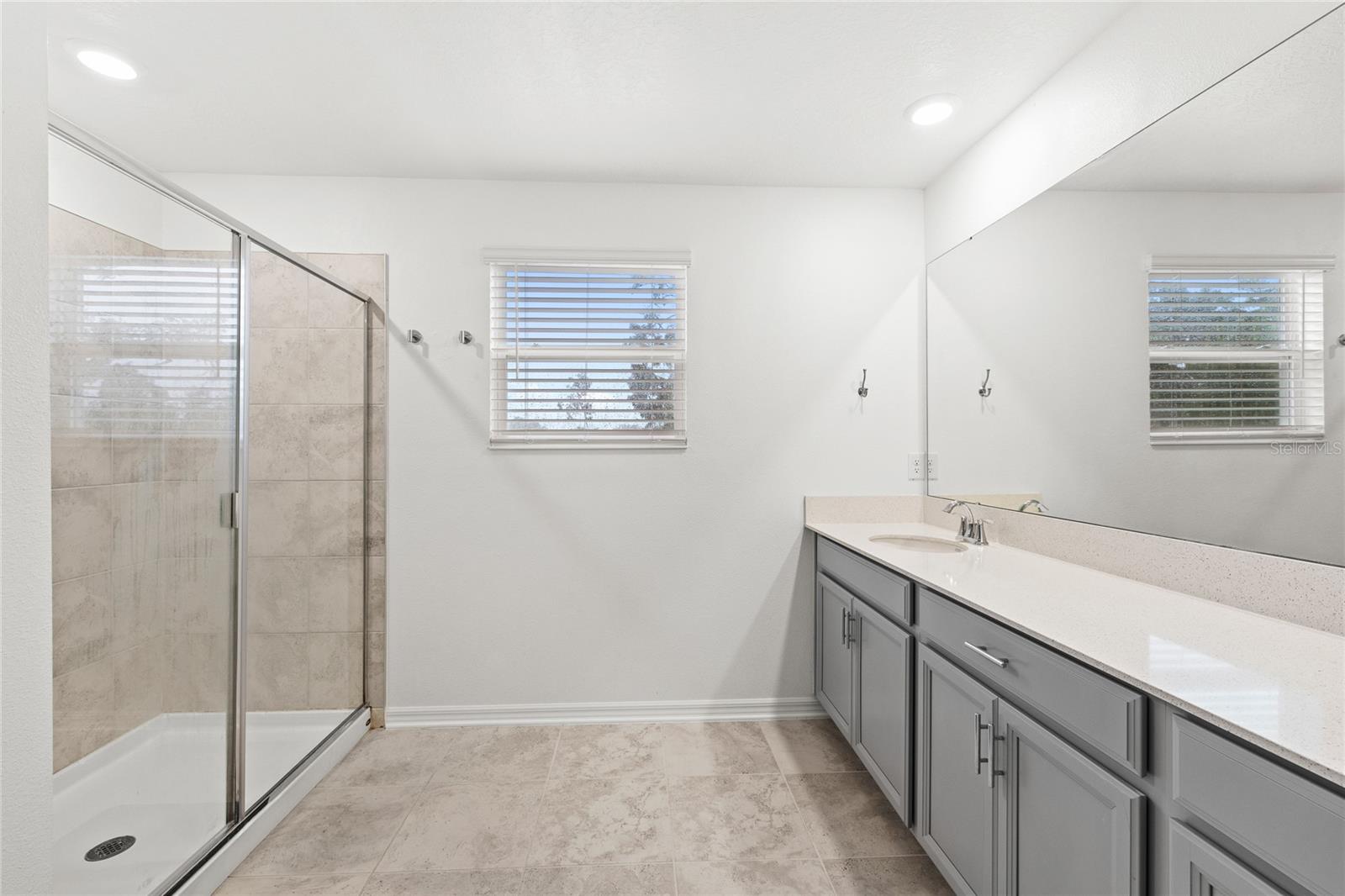 STONEYBROOK HILLS 70S - Residential