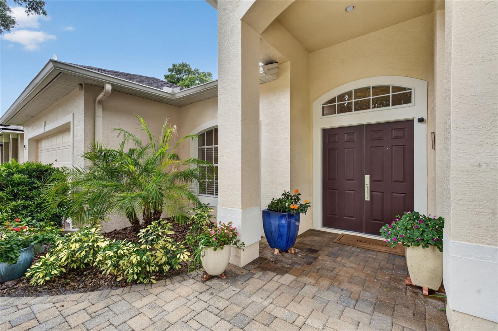 DEER POINTE - Residential