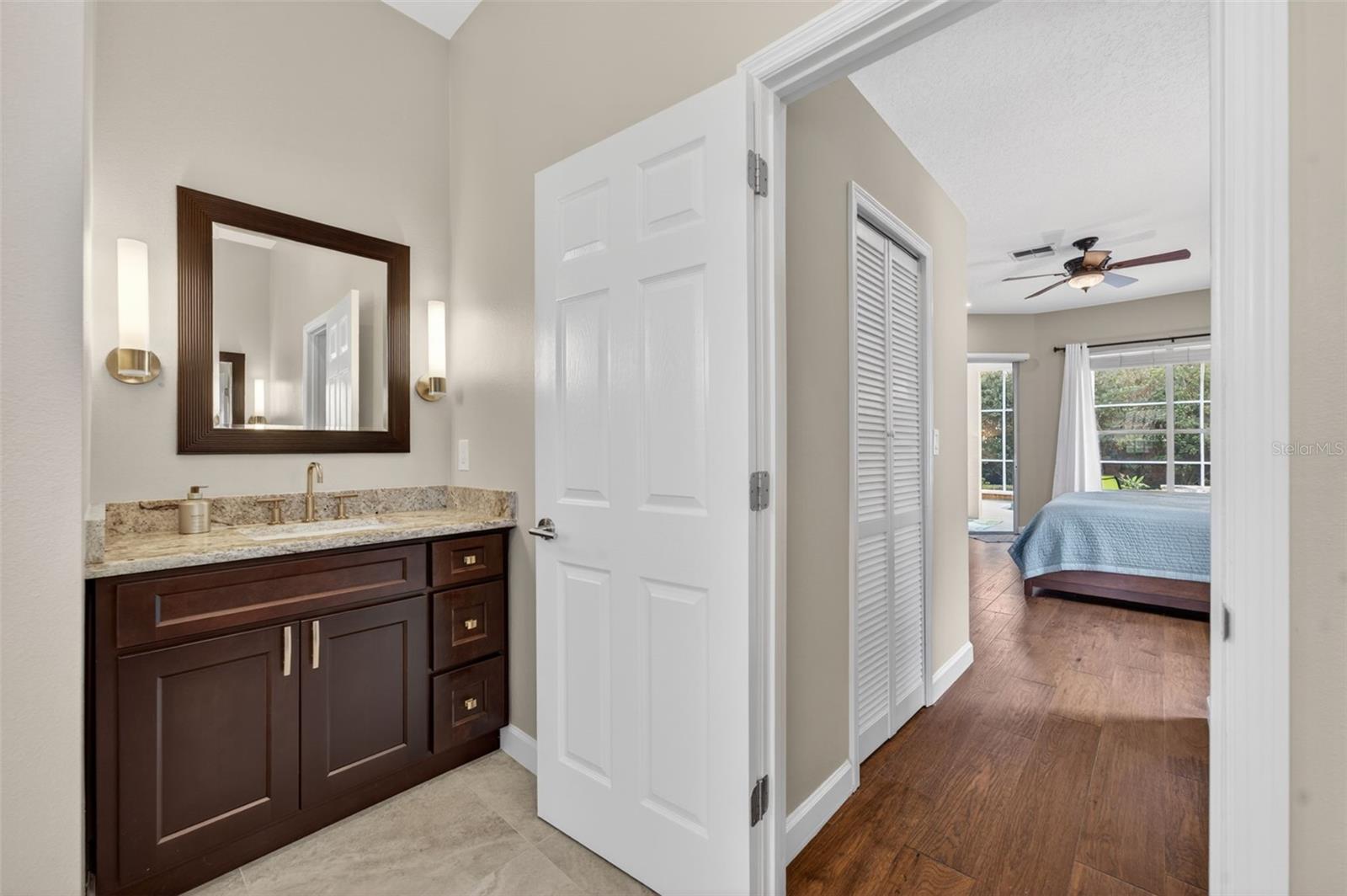 DEER POINTE - Residential
