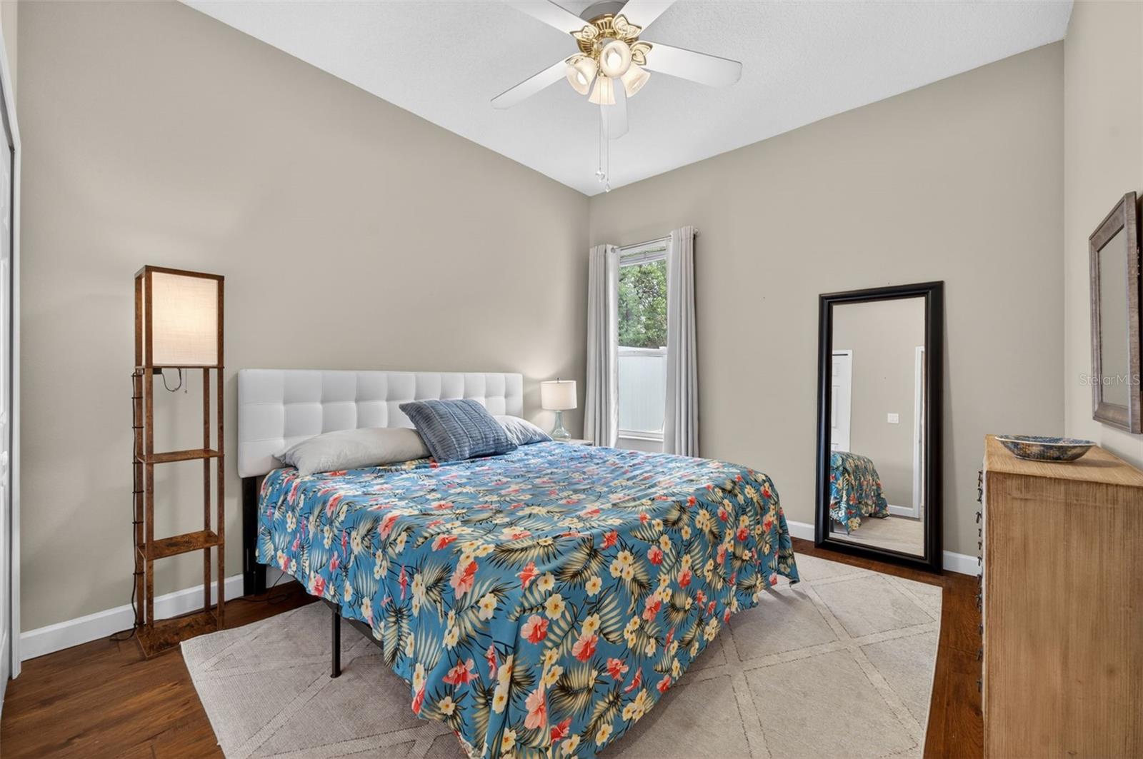 DEER POINTE - Residential