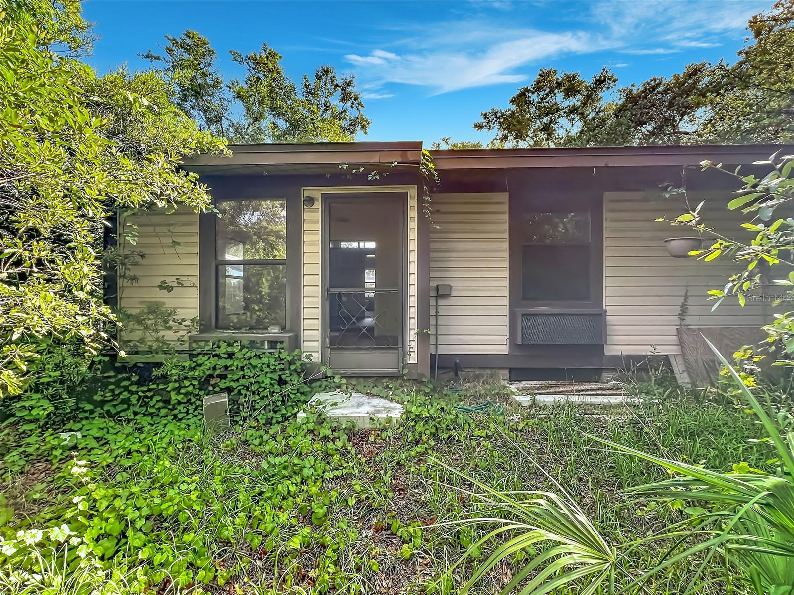 ERROL PLACE - Residential