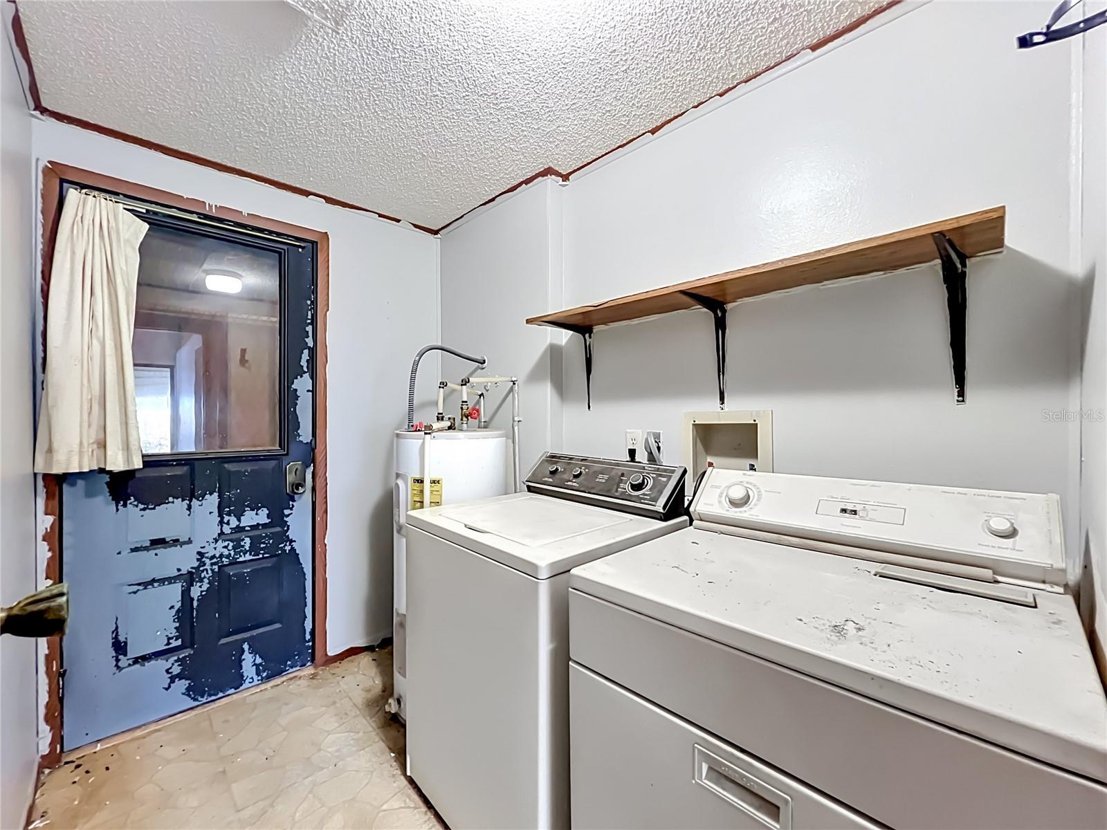 ERROL PLACE - Residential
