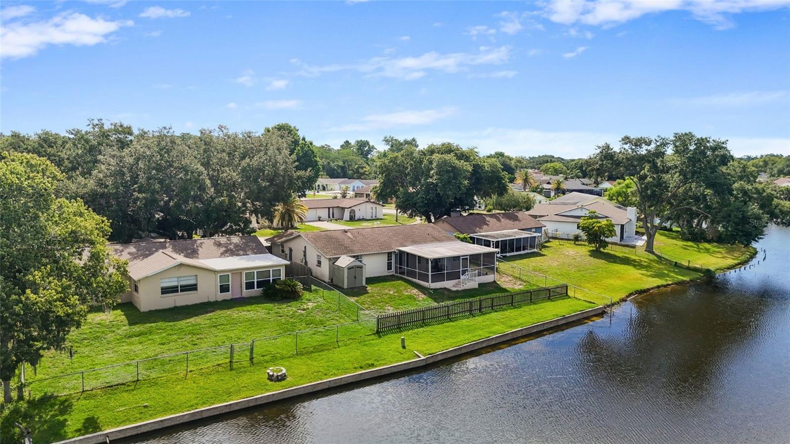 PARK LAKE ESTATES - Residential