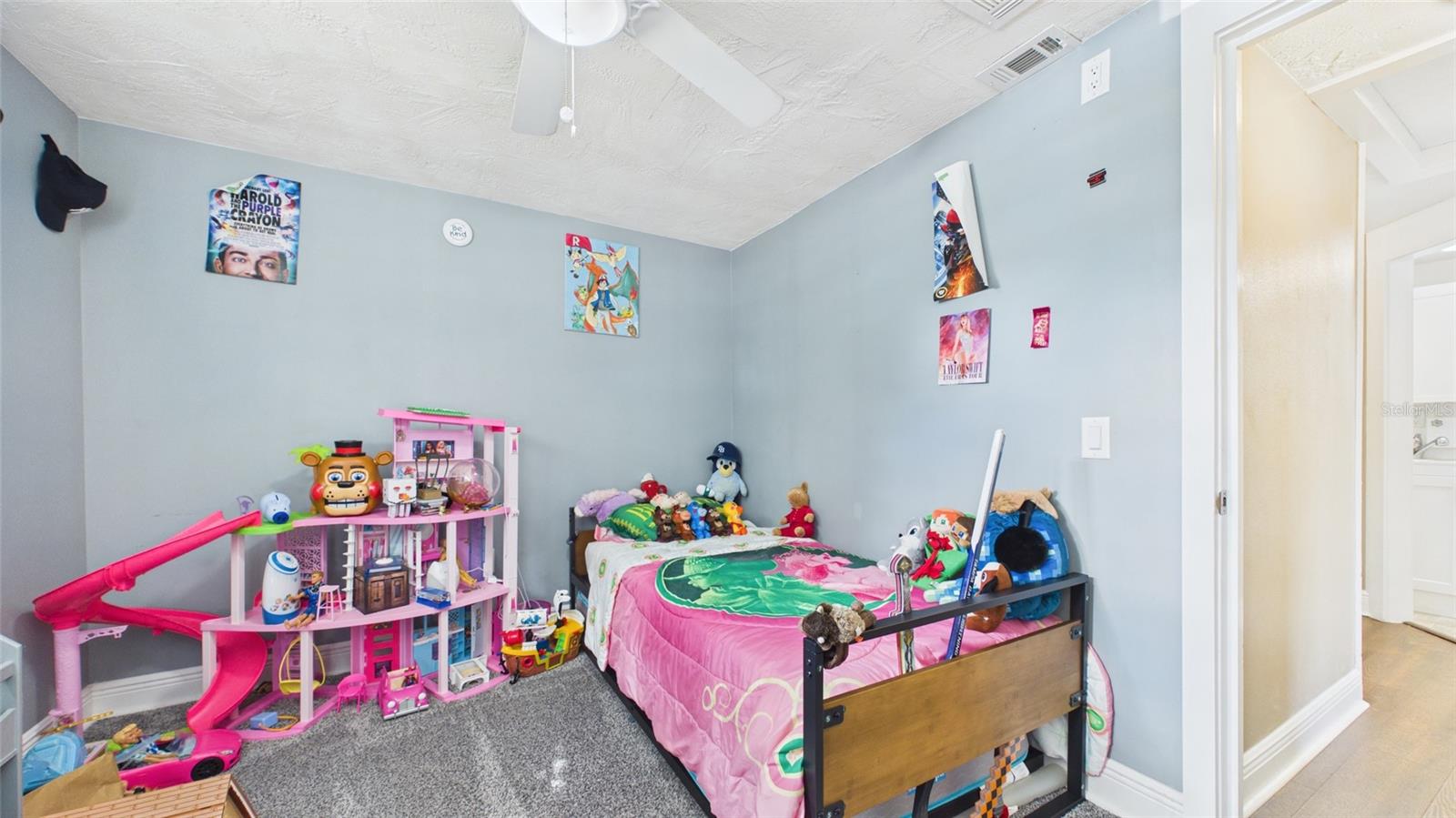 PARK LAKE ESTATES - Residential