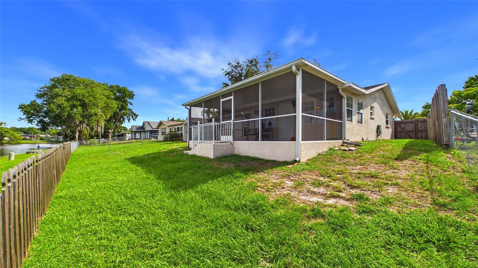PARK LAKE ESTATES - Residential