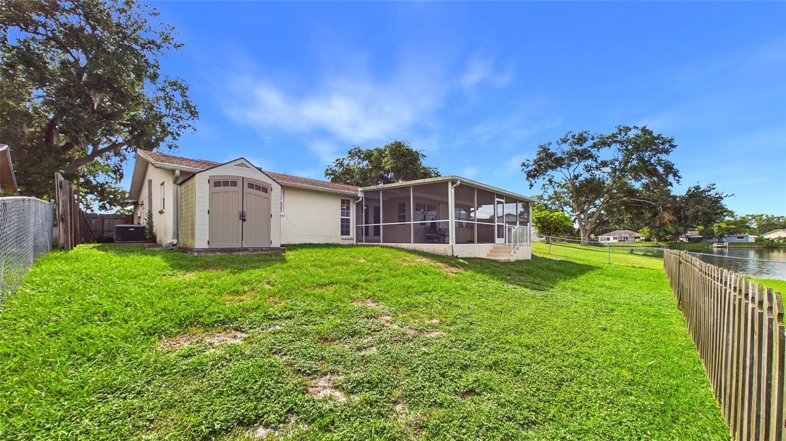 PARK LAKE ESTATES - Residential