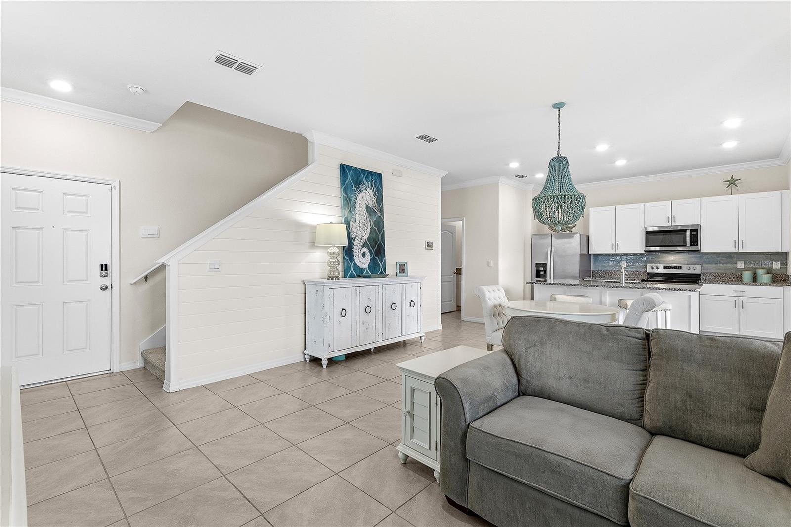 PALMS PH 5 - Residential