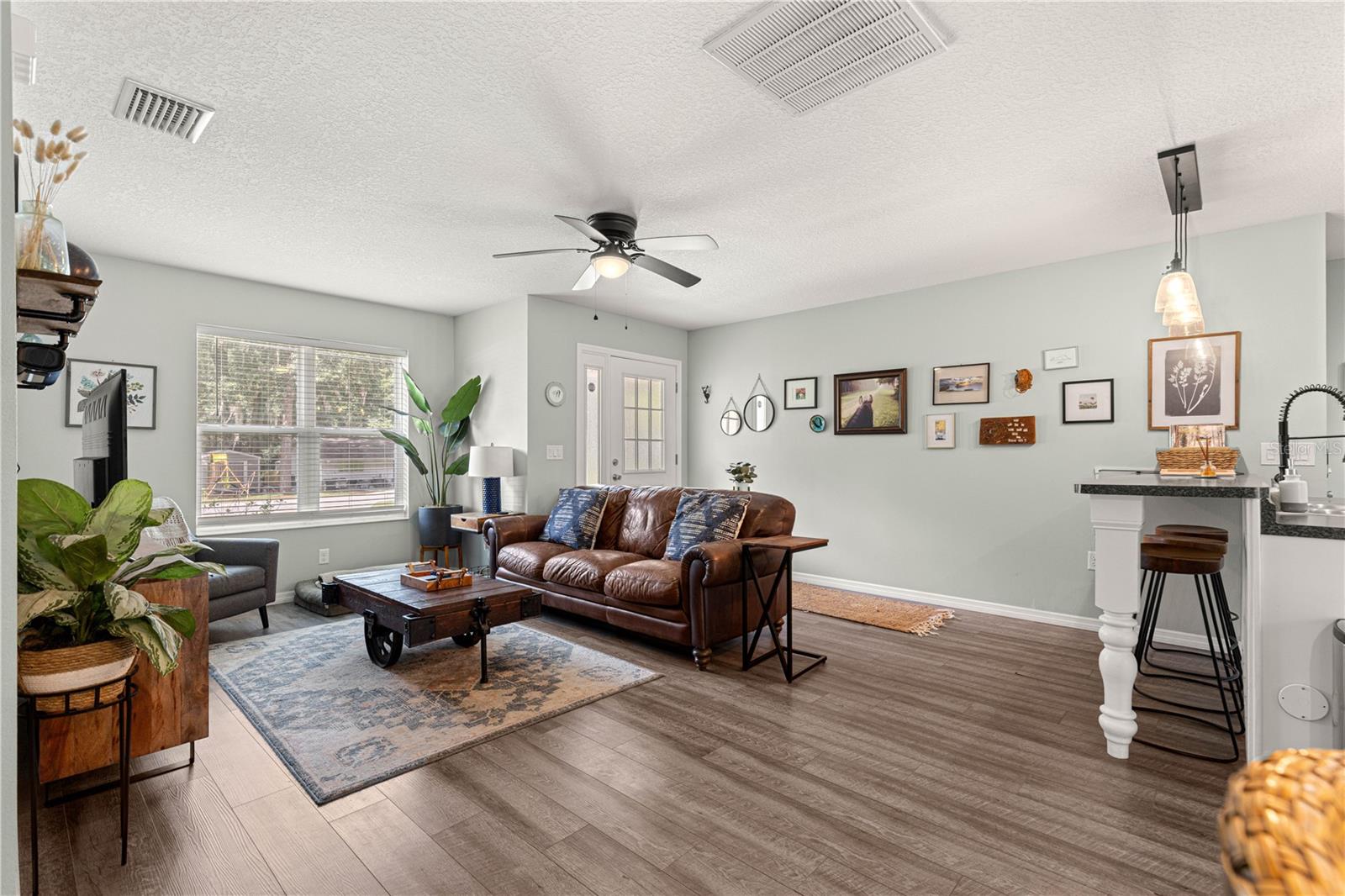 OCALA PARK ESTATE - Residential Lease