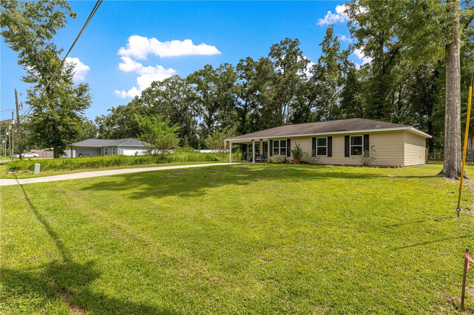 OCALA PARK ESTATE - Residential Lease