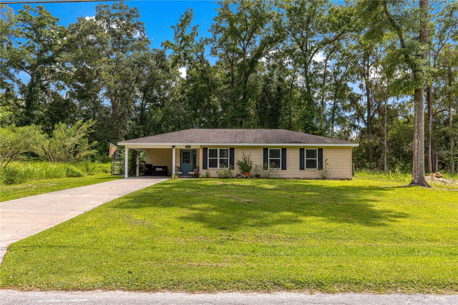 OCALA PARK ESTATE - Residential Lease