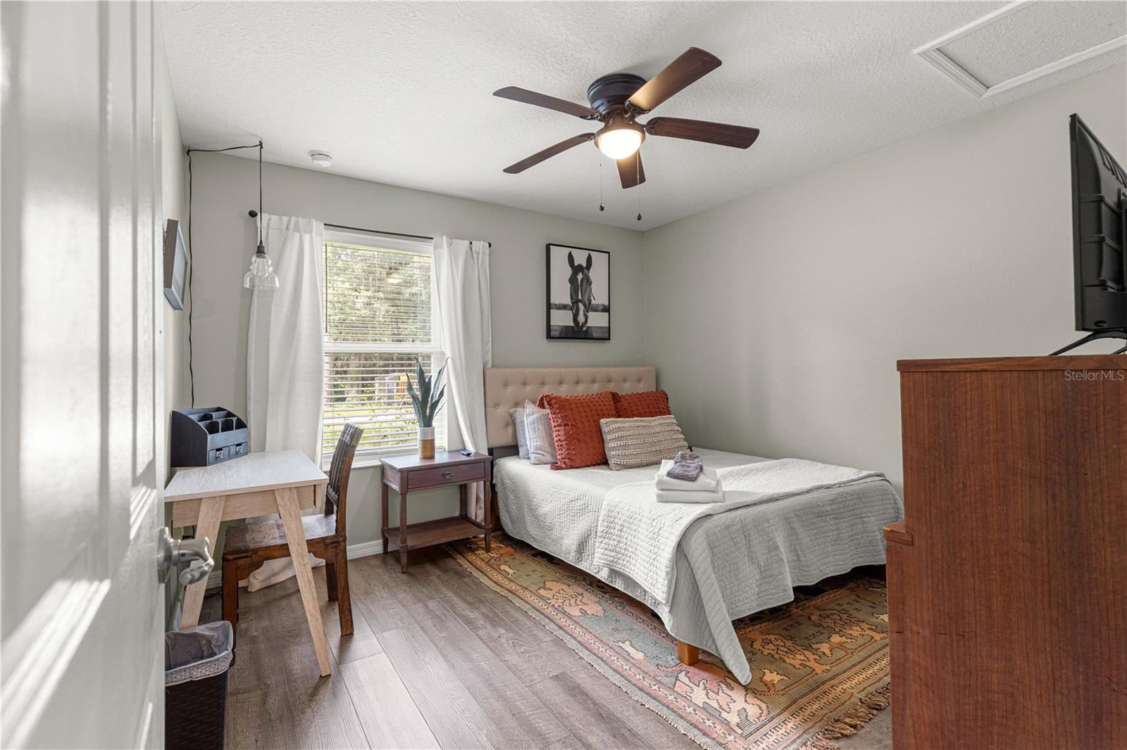 OCALA PARK ESTATE - Residential Lease