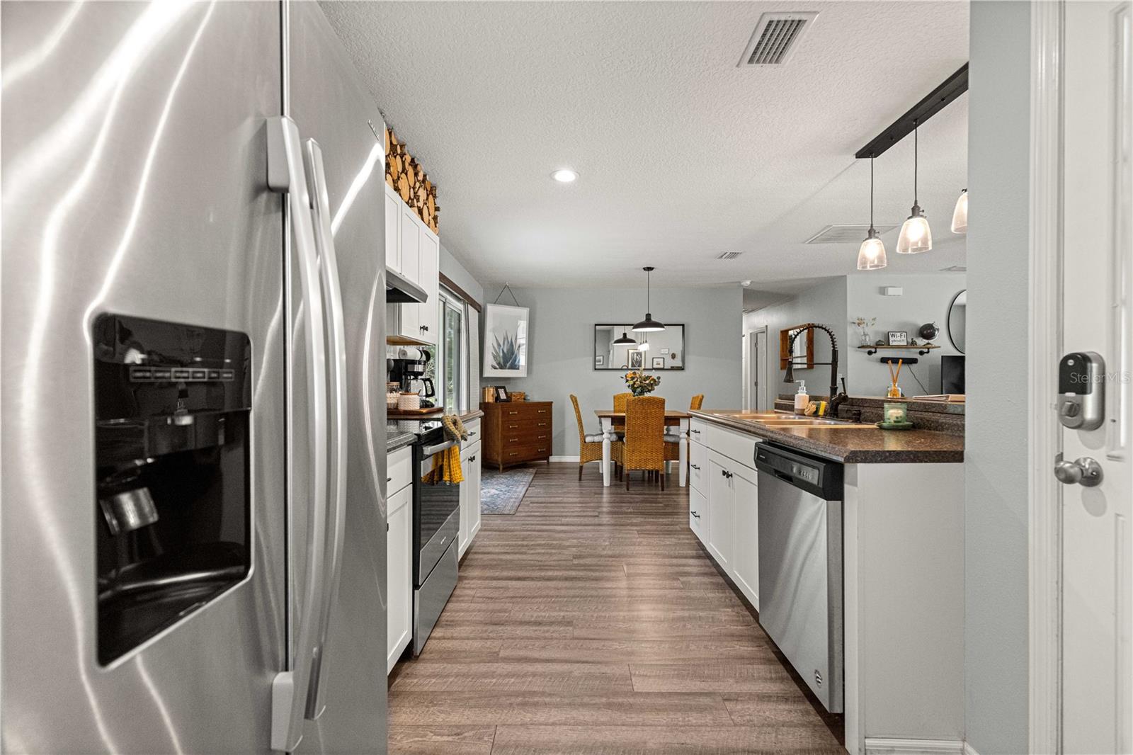OCALA PARK ESTATE - Residential Lease