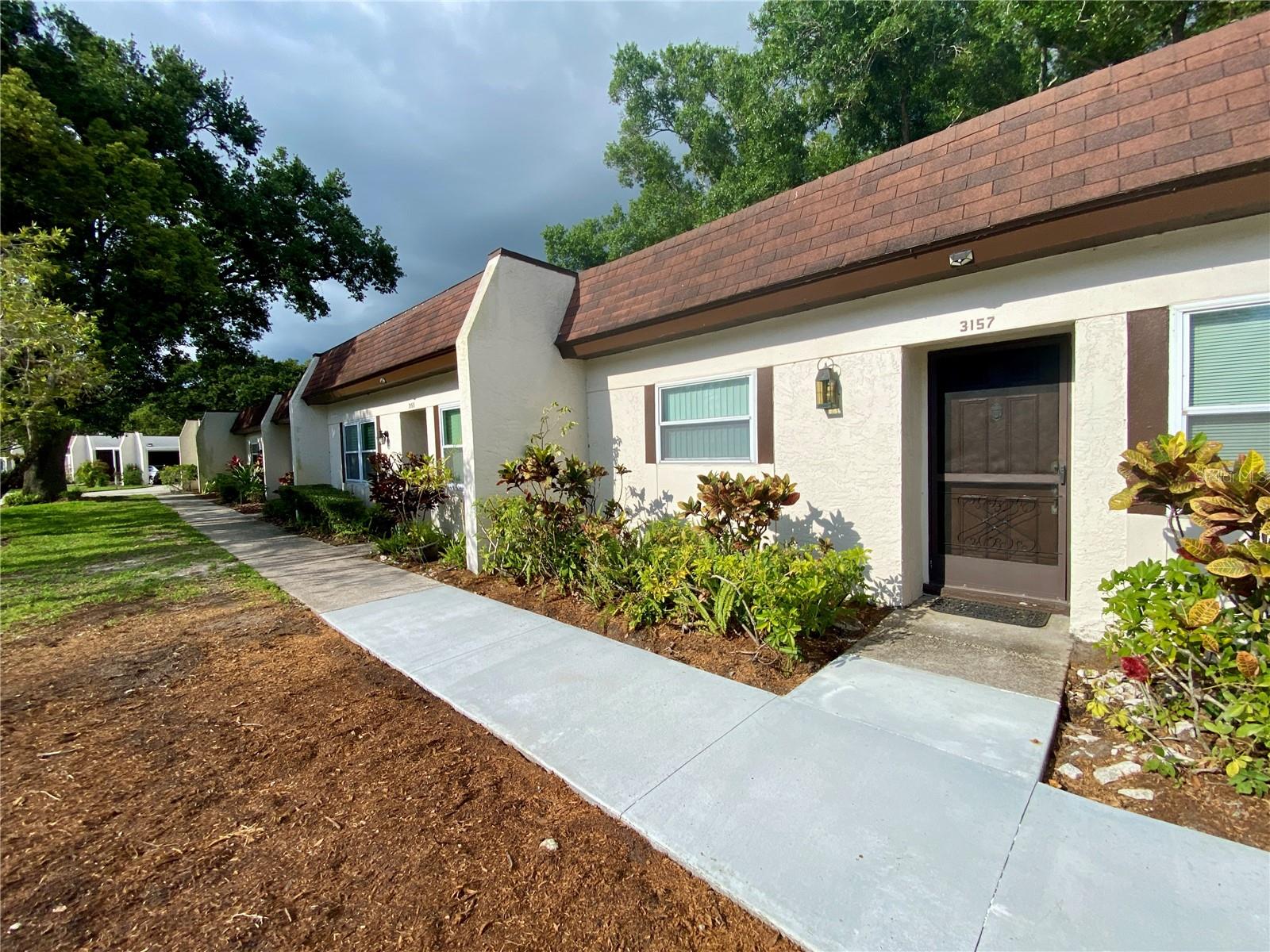 HIGHLAND LAKES MISSION GROVE CONDO - Residential