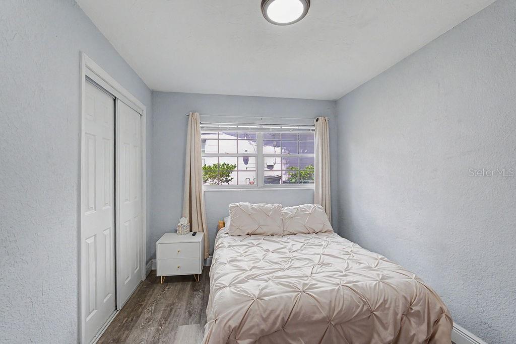 LINCOLN ESTATES - Residential