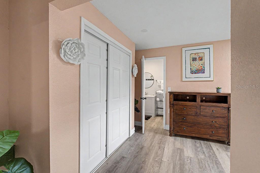LINCOLN ESTATES - Residential