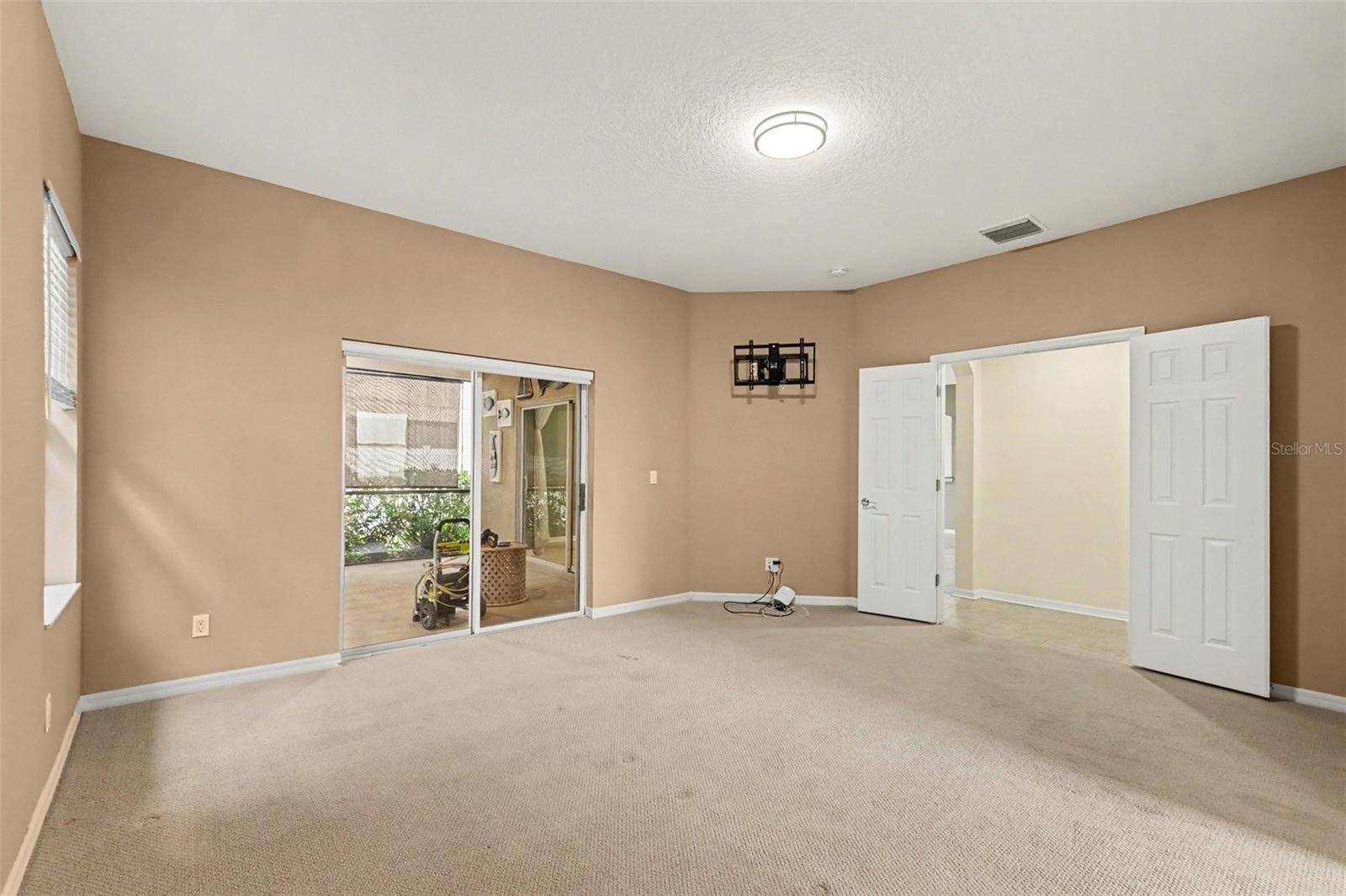 TANGLEWOOD PRESERVE - Residential