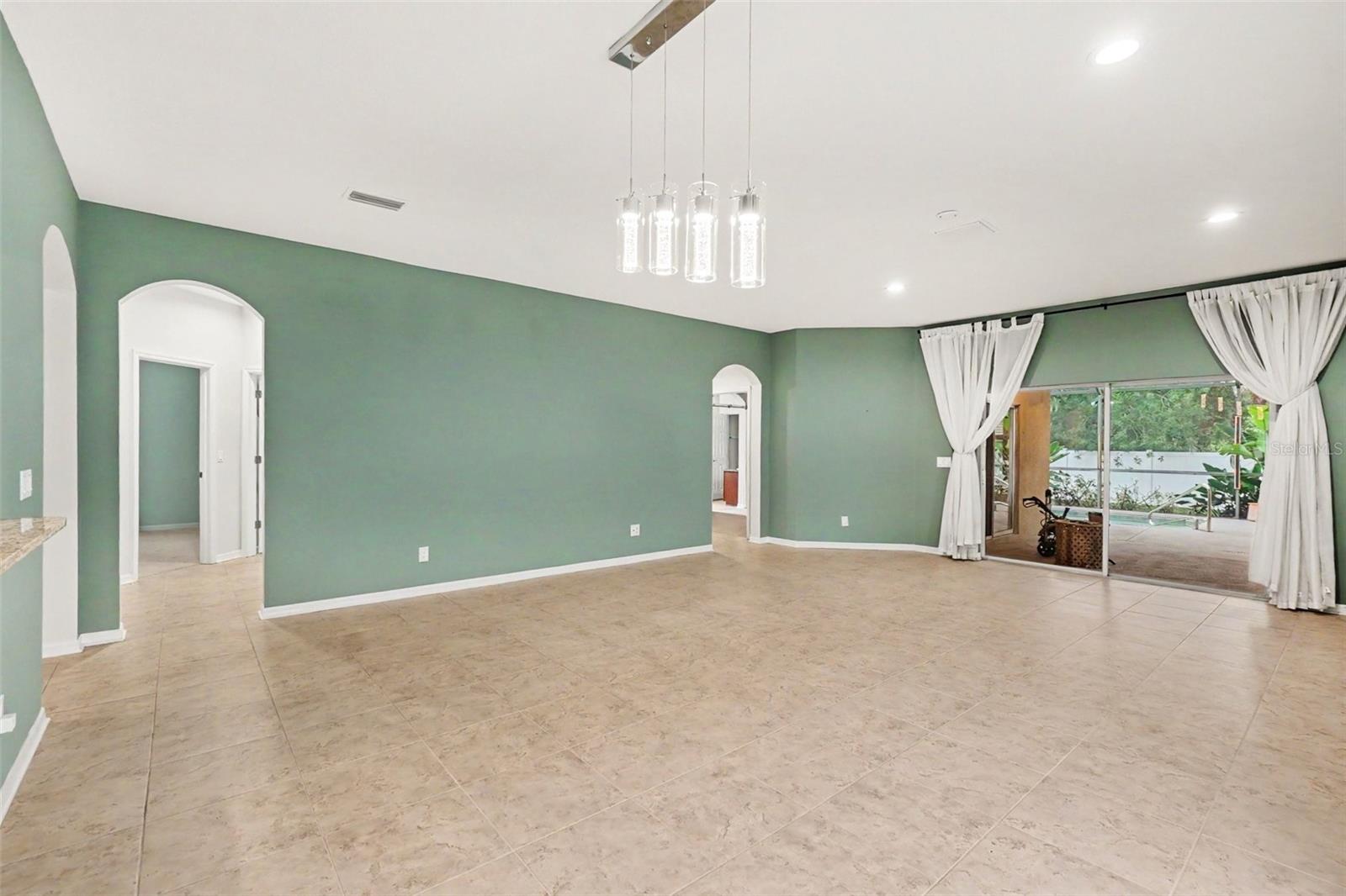 TANGLEWOOD PRESERVE - Residential